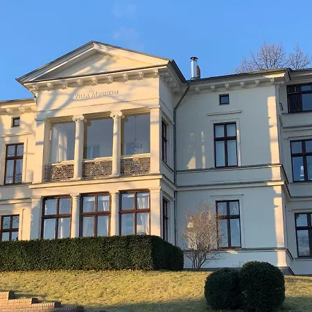 Kuschelige Wohlfuhl-wohnung In Strandlage Appartement