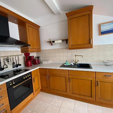 Kuschelige Wohlfuhl-wohnung In Strandlage Appartement *